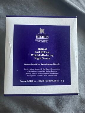 Kiehl’s Retinol Fast Release Wrinkle-Reducing Night Serum